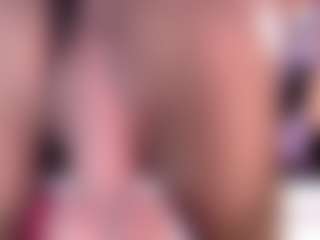 CookiesAndBoots's Live Sex Cam Show