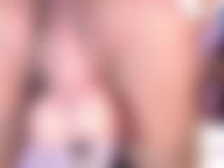 CookiesAndBoots's Live Sex Cam Show