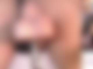 CookiesAndBoots's Live Sex Cam Show