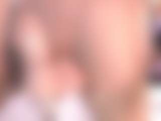 CookiesAndBoots's Live Sex Cam Show