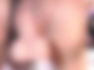 CookiesAndBoots's Live Sex Cam Show