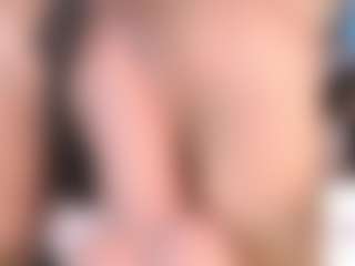 Live cam show with CookiesAndBoots - Gagging on crypto-cams