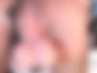 CookiesAndBoots's Live Sex Cam Show