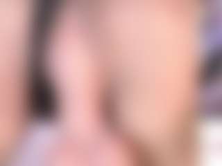CookiesAndBoots's Live Sex Cam Show