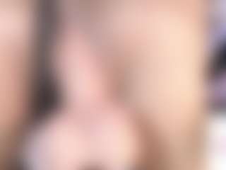 CookiesAndBoots's Live Sex Cam Show