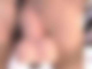 CookiesAndBoots's Live Sex Cam Show