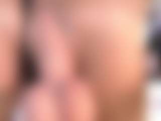 CookiesAndBoots's Live Sex Cam Show