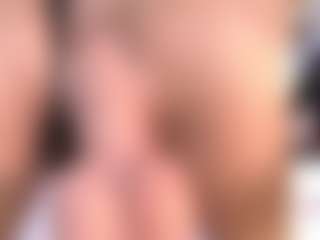 CookiesAndBoots's Live Sex Cam Show