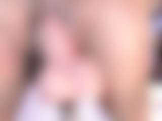 CookiesAndBoots's Live Sex Cam Show