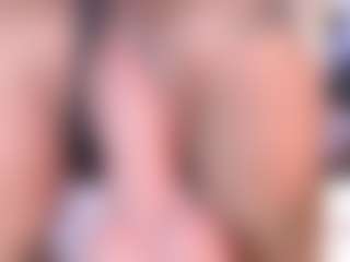 CookiesAndBoots's Live Sex Cam Show