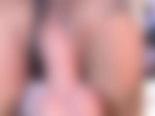 CookiesAndBoots's Live Sex Cam Show