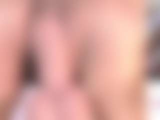 CookiesAndBoots's Live Sex Cam Show