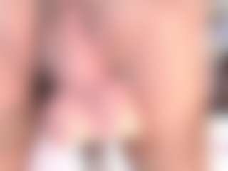CookiesAndBoots's Live Sex Cam Show
