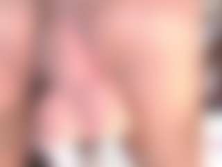 CookiesAndBoots's Live Sex Cam Show