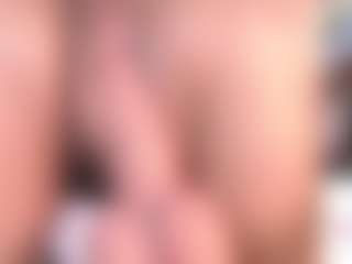 CookiesAndBoots's Live Sex Cam Show