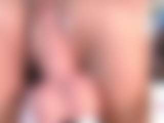 CookiesAndBoots's Live Sex Cam Show