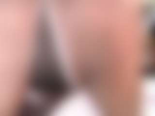 CookiesAndBoots's Live Sex Cam Show