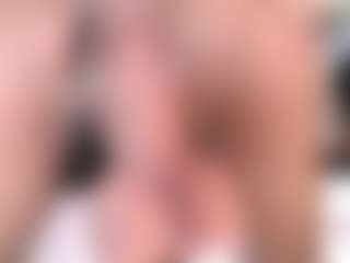 CookiesAndBoots's Live Sex Cam Show
