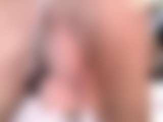 CookiesAndBoots's Live Sex Cam Show