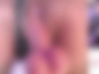 CookiesAndBoots's Live Sex Cam Show