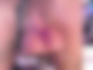 CookiesAndBoots's Live Sex Cam Show