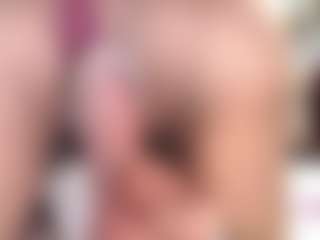 CookiesAndBoots's Live Sex Cam Show