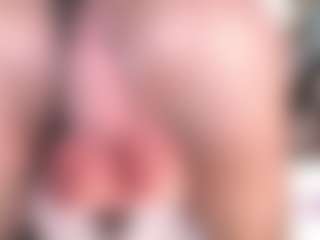 CookiesAndBoots's Live Sex Cam Show