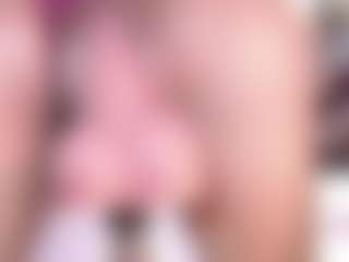 CookiesAndBoots's Live Sex Cam Show