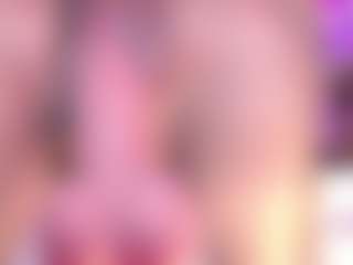 Live cam show with CookiesAndBoots - Gagging on Camsoda