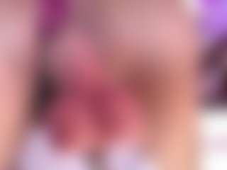 CookiesAndBoots's Live Sex Cam Show