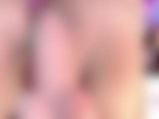 Live cam show with CookiesAndBoots - Strip on Camsoda