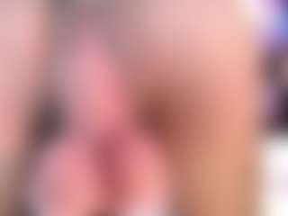 CookiesAndBoots's Live Sex Cam Show
