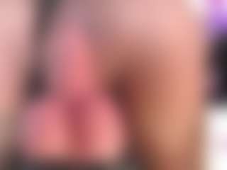 CookiesAndBoots's Live Sex Cam Show