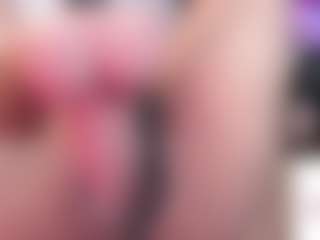 CookiesAndBoots's Live Sex Cam Show