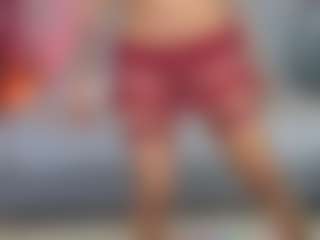 Elisse Cinnamon's Live Sex Cam Show