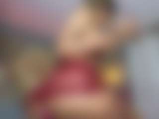Live cam show with Elisse Cinnamon - Amateur on boobsie.com