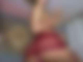 Elisse Cinnamon's Live Sex Cam Show