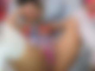 Elisse Cinnamon's Live Sex Cam Show