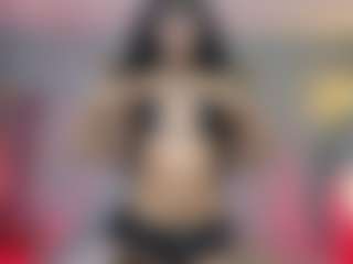 Elisse Cinnamon's Live Sex Cam Show