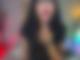 Live cam show with Elisse Cinnamon - Young Adult on studioflirtlive.com