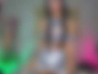 Elisse Cinnamon's Live Sex Cam Show