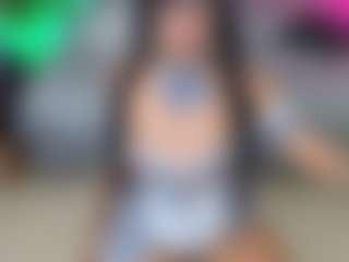 Elisse Cinnamon's Live Sex Cam Show