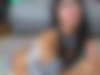 Live cam show with Elisse Cinnamon - Interactive on Camsoda