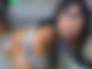 Elisse Cinnamon's Live Sex Cam Show