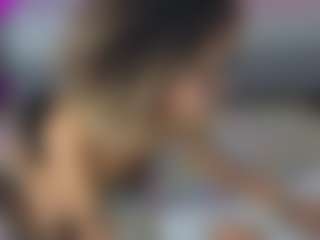 Elisse Cinnamon's Live Sex Cam Show
