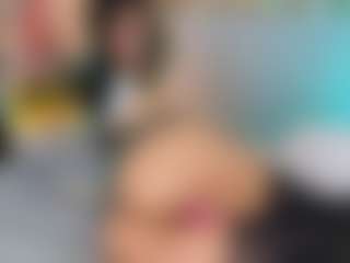Elisse Cinnamon's Live Sex Cam Show