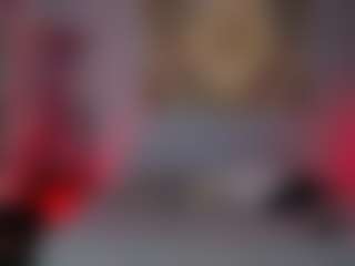 Elisse Cinnamon's Live Sex Cam Show