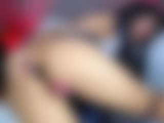 Elisse Cinnamon's Live Sex Cam Show