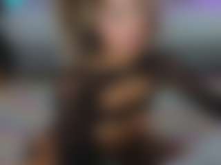 Elisse Cinnamon's Live Sex Cam Show
