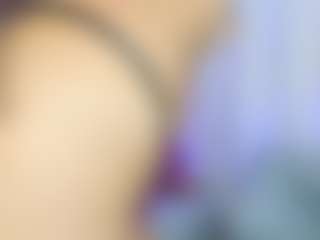 Elisse Cinnamon's Live Sex Cam Show